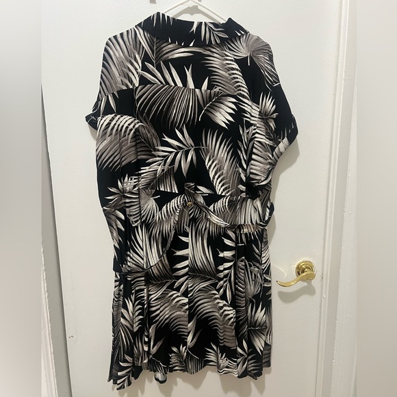 Rayon slub button front collard dress - never worn - Picture 7 of 9